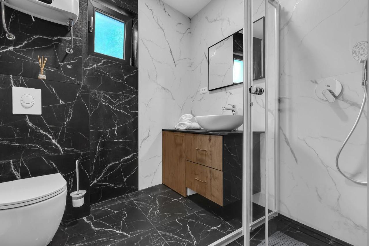 Apartments Lucky ブレラ エクステリア 写真