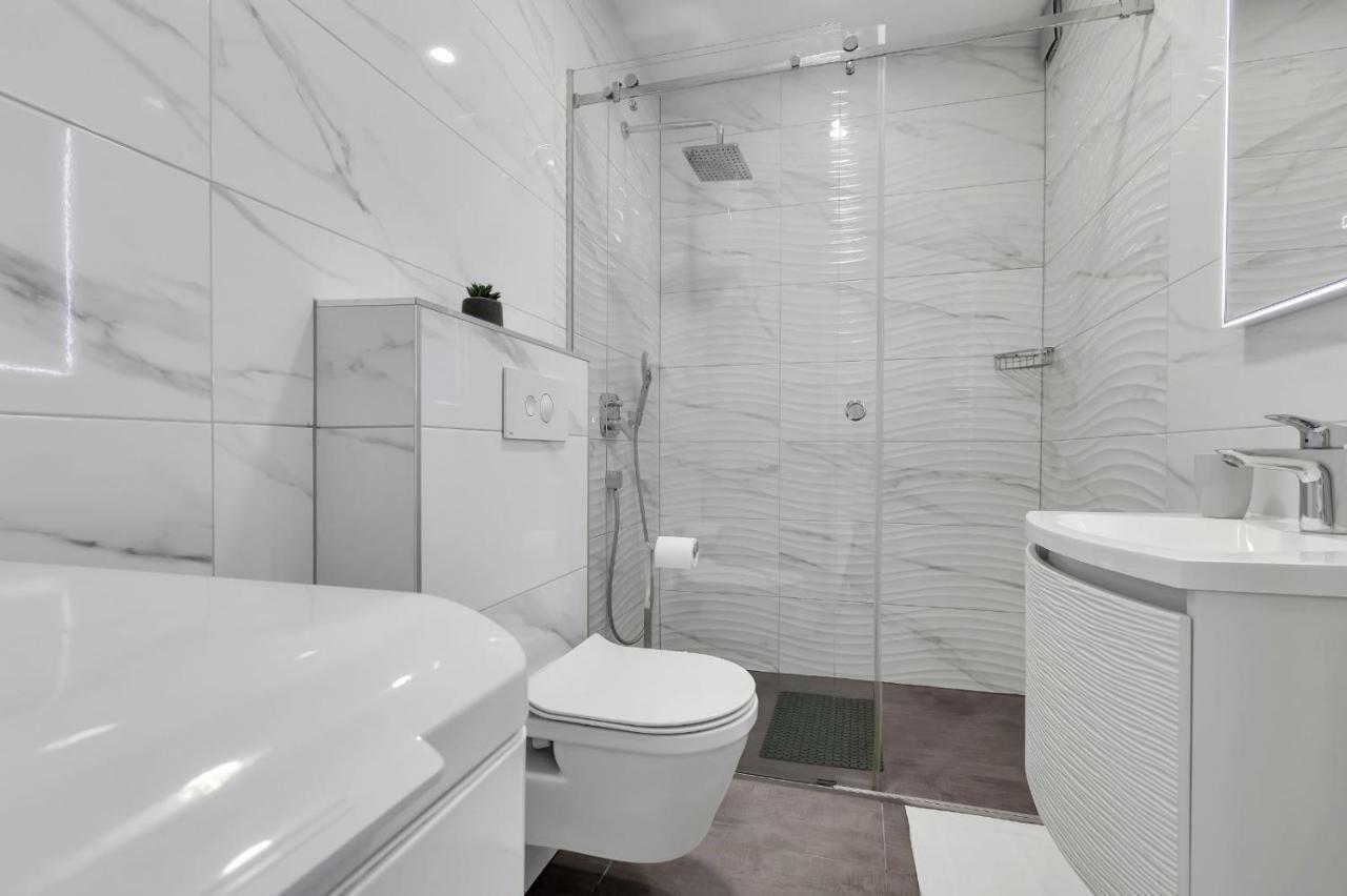Apartments Lucky ブレラ エクステリア 写真