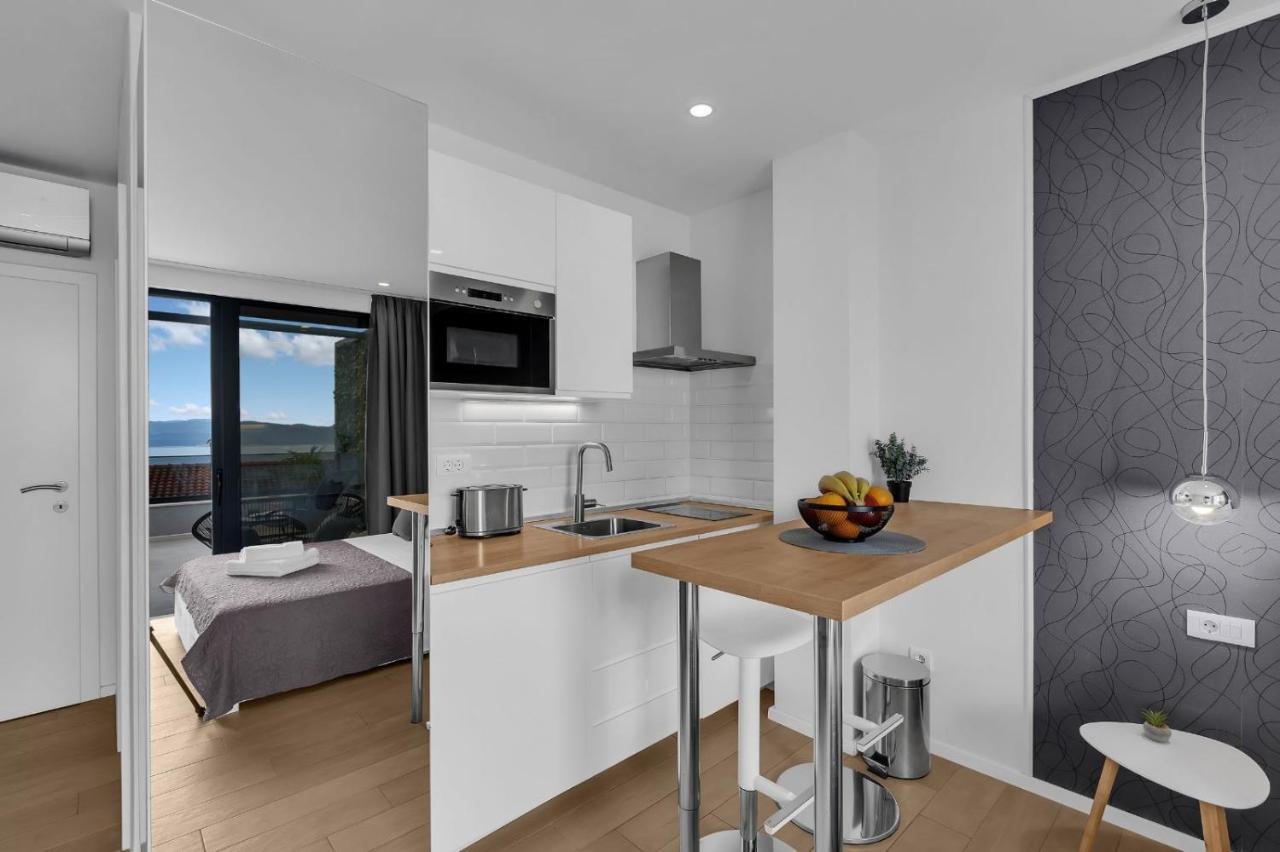 Apartments Lucky ブレラ エクステリア 写真